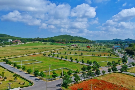 Land Lot For Sale : Land Lot in Thailand